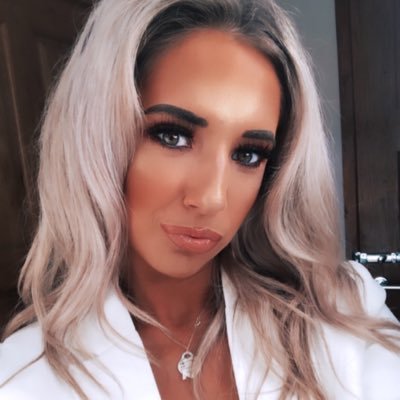 SC: mollie_cutler IG: molliecutler_