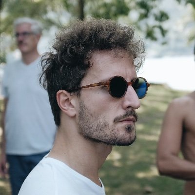 Design engineer https://t.co/GgPc9sCiO9 ☼ Italian government · Tinkering with digital interfaces · Every year I make a sweet cake → IG@typecakes