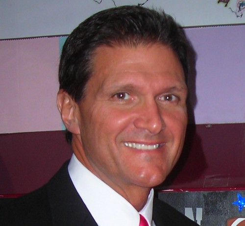 ManOfStanding's profile picture. Passionate Speaker w/ Humor. Founder of Watch D.O.G.S. Author Be a Man of Standing, Unleashing God’s Call to Manhood. Husband, Father & Poppy! Killer of Average