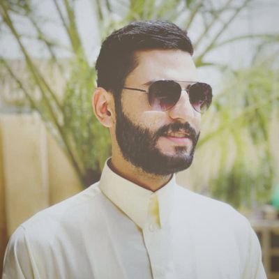 hossi700's profile picture. I live as much as days, sometimes it's a friend and sometimes a lover and in the worst moments it's the enemy.
personal diary.