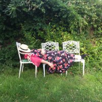 Liz (@hostofdaffodils) 's Twitter Profile