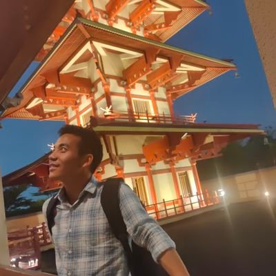 Reangkham2's profile picture. undescribable 😂🤣