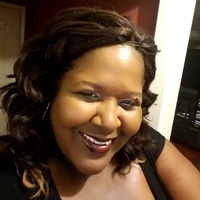 YounquelySteph's profile picture. When nothing goes right, go left!!