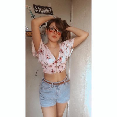 chillona pero chingona 👾💦