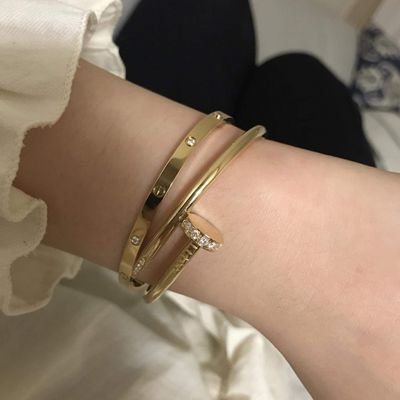 iheartroxi's profile picture. 𝕃𝕄