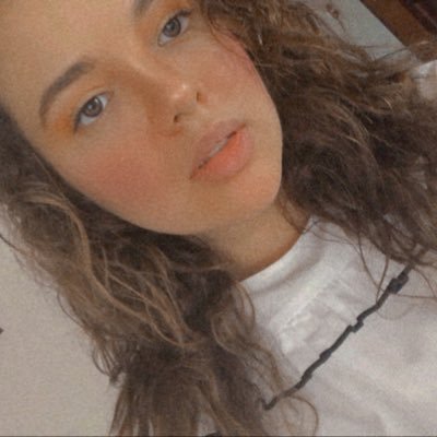 Angelamejia14's profile picture. 🌌