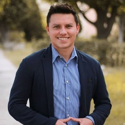 Gestión Turística, Event Marketing y Relaciones Públicas. Amo la música; bailar, comer, viajar, conectar con lugares y personas.
https://t.co/zHF453zFdK