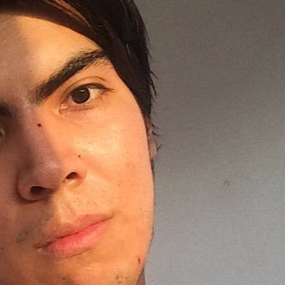 Amante de las hamburguesas 🍔 Lic. Cine, Productor 🎬 Hago tiktoks de películas. Cinéfilo y un joven ilustre confundido en el mundo Uruapan - Morelia 27
