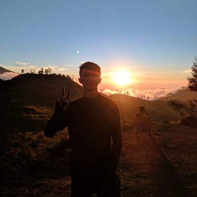 nologic_'s profile picture. yaudah iya