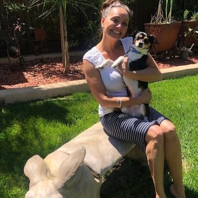 reynaolga4's profile picture. stylist for home service only