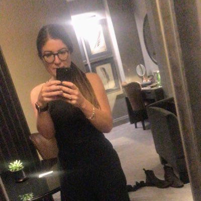 PamBeckford's profile picture. 