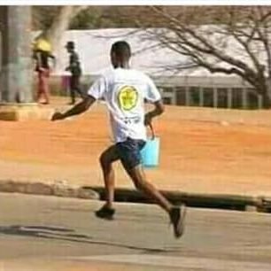 Des_mond18's profile picture. 