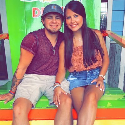 JayShyne7's profile picture. Time is money, so don’t waste either of it.