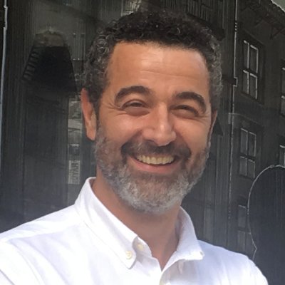 Socio fundador de @SigmaRocket_IR | Consultor senior marketing e innovación digital | #sports #music #travel #read #water #esports #invest #bitcoin