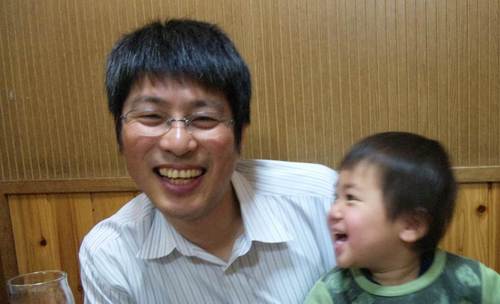 グンマーのNode.jsプログラマー。趣味は乗馬。 DEC→Compaq→HP→群馬のRS社に勤務。fb https://t.co/NoTvZshN0l, tw https://t.co/TLARITvzmZ, mixi https://t.co/gmFMFex9fc, (g+ https://t.co/FFNDfOR5Io)