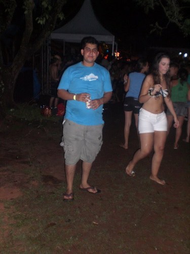 rio verdense,são paulino,curto todo tipo de musica,não sou de falar muito e gosto de novas amizades e cultivar os bom amigos.