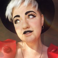 megs (@megancollene) Twitter profile photo
