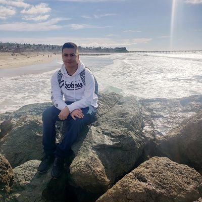 DylanRamirez95's profile picture. 