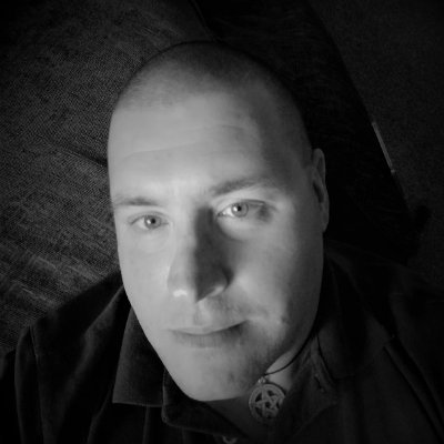 ragingrodent's profile picture. Vaguely Human, Avid Doctor who Fan, Elite Dangerous pilot, works as Carpet Monkey
https://t.co/Y27G2PV9Dn