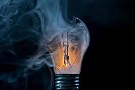 chri_woes's profile picture. 