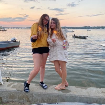 cyanna_evelyn's profile picture. it's all good