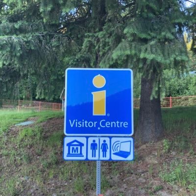 Rossland’s Visitor Information Centre at the @RosslandMuseum in the West Kootenays in Sinixt tmxʷúlaʔxʷ. Open 10 am to 6 pm Tues-Sun. #ExploreBC #RosslandBC