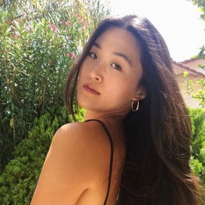 JulianaLung Profile Picture