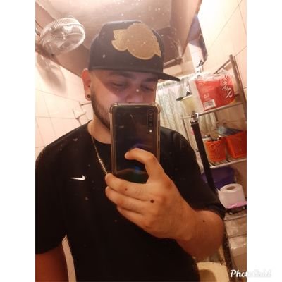 Juancar24523535's profile picture. 