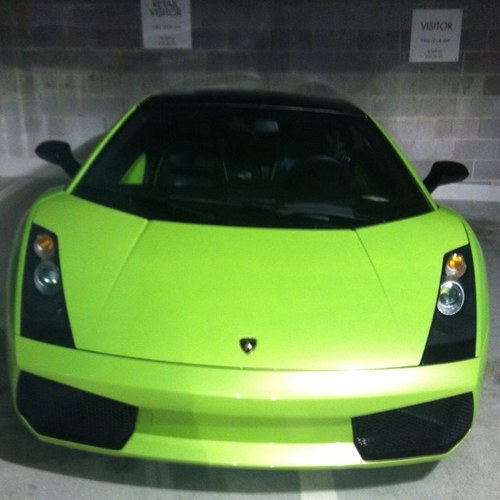 Haneef06's profile picture. Living life and loving it