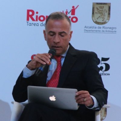 BG (R) Luis E Martinez G. Secretario de Seguridad y justicia de Antioquia. Abogado Especializado en Derecho Administrativo-Magister en Seguridad Pública.