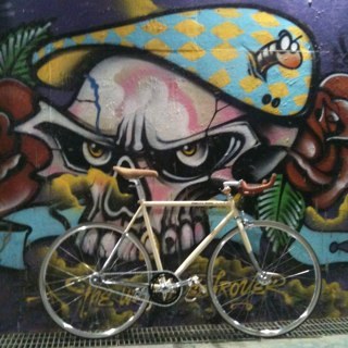 KDongmin's profile picture. HANASSET & iPhone & DSLR & ilsan & travel & 中国话 & 广州 & 中山大学 & Thailand & HongKong & Coffee & Snowboard & minivélo & Fixed bike