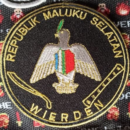 DISTRICT7642's profile picture. No Idols, No Life! ≠ME