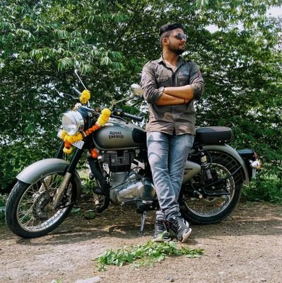 AdityaVaral's profile picture. All rounder# sportsman#computer professional#programmer#Mathematics_lover#😍😍Trekker#Philosopher#देव माझे शिवबा आणि शंभूराजे🚩🚩🚩#MNS Indian🇮🇳🇮🇳🇮🇳🇮🇳