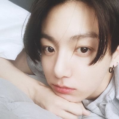 Bangtan76964328's profile picture. 