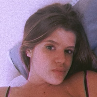 soniaanve's profile picture. T’ES UN GROS BG TOI !