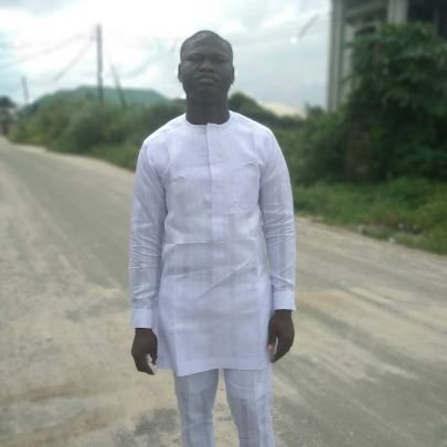 AkporhonaG's profile picture. Leaders of tomorrow