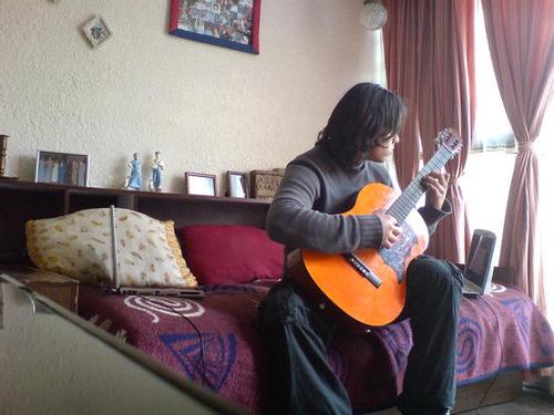 tbobreak's profile picture. Electronics designer