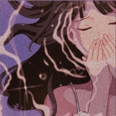 قذفك لن يُنزلني ومديحك لن يرفعني مكانتي ثابته مهما تحدثت.