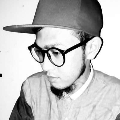 vrmilion's profile picture. 