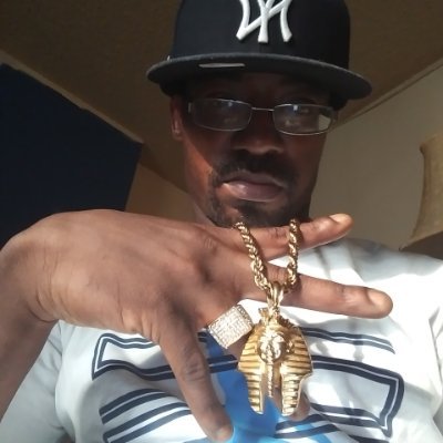 Boss life is all i breathe. Understand the grind. 7upsnapple