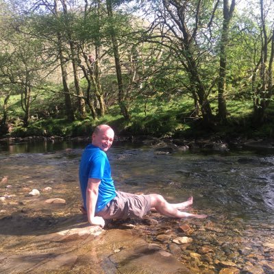 Husband, Father, Son, Brother, Labrador 🐶 Lover; Chartered Engineer, Reluctant 🏊‍♂️🚴‍♂️🏃‍♂️; Rugby Union Ref; ♥️ Sport, Nature & Sarcastic Insight 😉