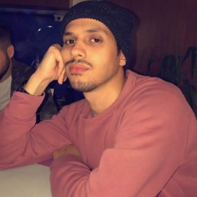 Omer185345181's profile picture. drawing is my way of expressing my self