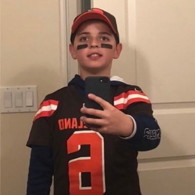 JoshKutsikovich's profile picture. Nothing