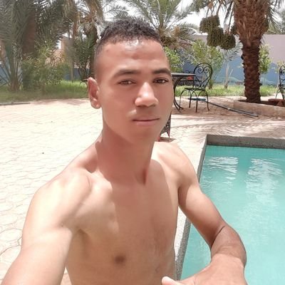 AbdelaatiH's profile picture. 