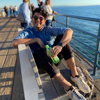 RaaghavGoel's profile picture. Founding PM @dox2u - we’re fundraising (DMs open) | tech • pianist 🎹 | he/him 🏳️‍🌈