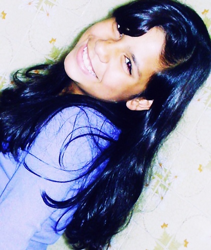 14 anos, Bipolar, Divertida, Engraçada Colorida Eaai ? Follow-me =]