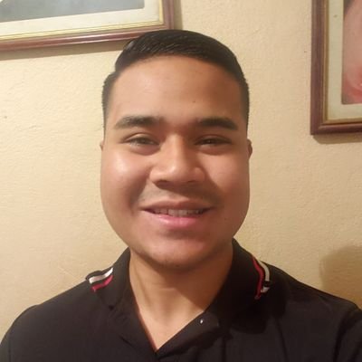 Michael03272's profile picture. Fútbol ⚽️
Microbiología 🥼💉🔬🦠
series 🍟🍕🍗🔥
🎮🇨🇷♥️