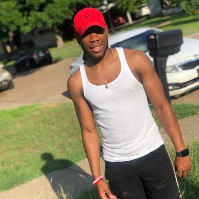 God 1st 🙏🏽|ΚΑΨ ΙΓ♦️🇯🇵 UCA22🐻|Instagram- junior.dixon3📸| Snapchat-lilguy_018🎥 #LLO‼️💯
