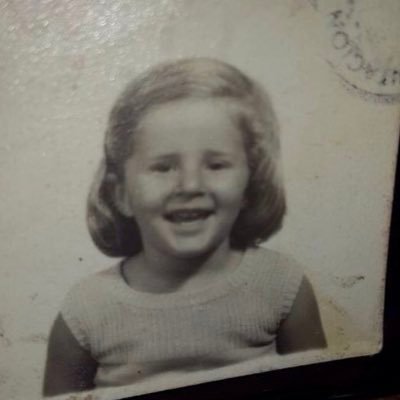 paulagut66's profile picture. 