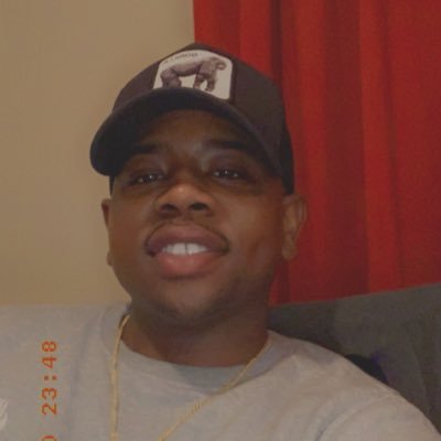 GivEmHell_El's profile picture. 